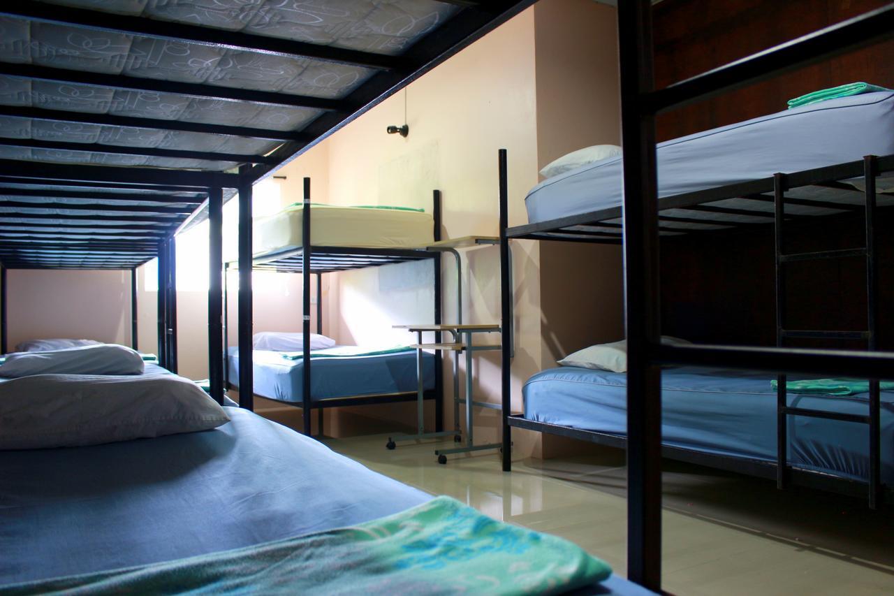 Love Station Hostel Баан Тай Номер фото